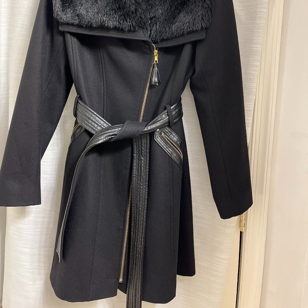 Winter coat - Picture 2 of 13